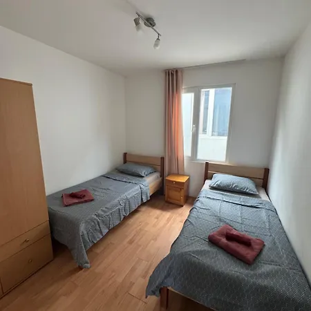 Апартаменти Family Sea House Варна