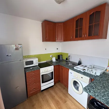Апартаменти Family Sea House Варна