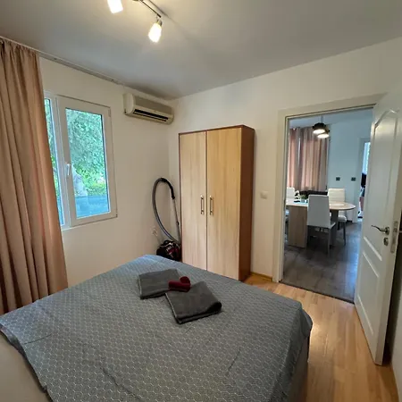 Апартаменти Family Sea House